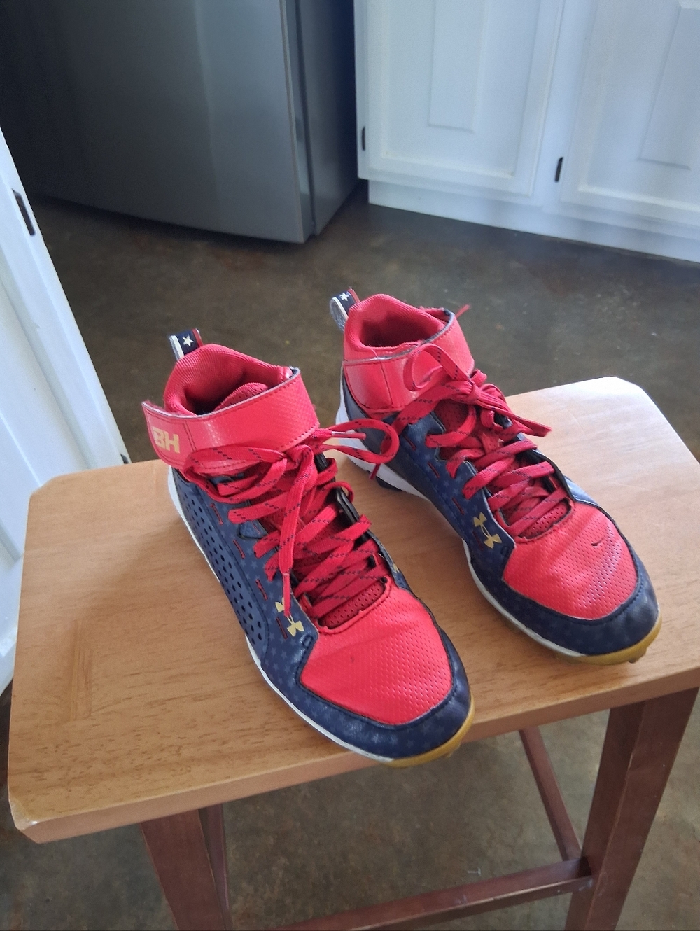 Under Armour Bruce Haroer  Kids Red and Navy High-Top Baseball Cleats